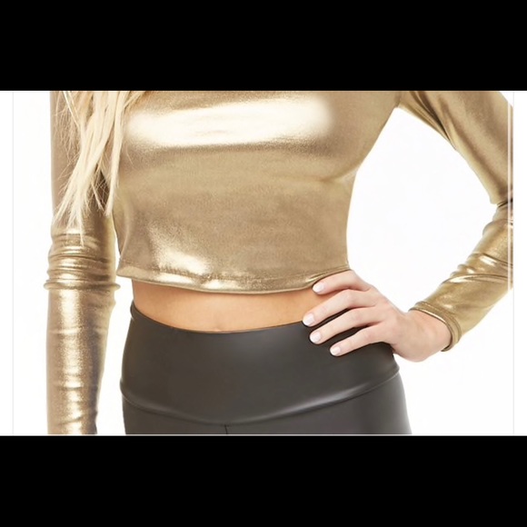 New Gold Metallic Mock Neck Crop Top - Picture 6 of 9